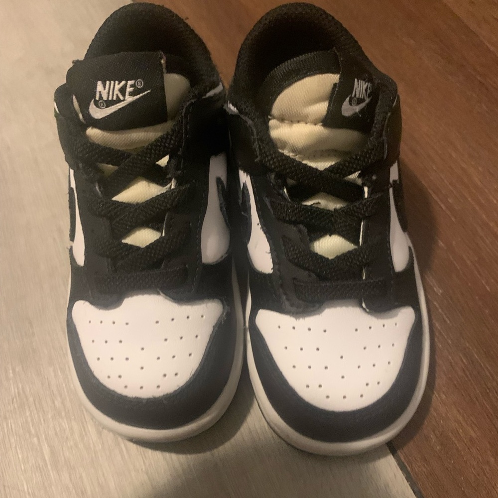 Toddler boy panda dunks